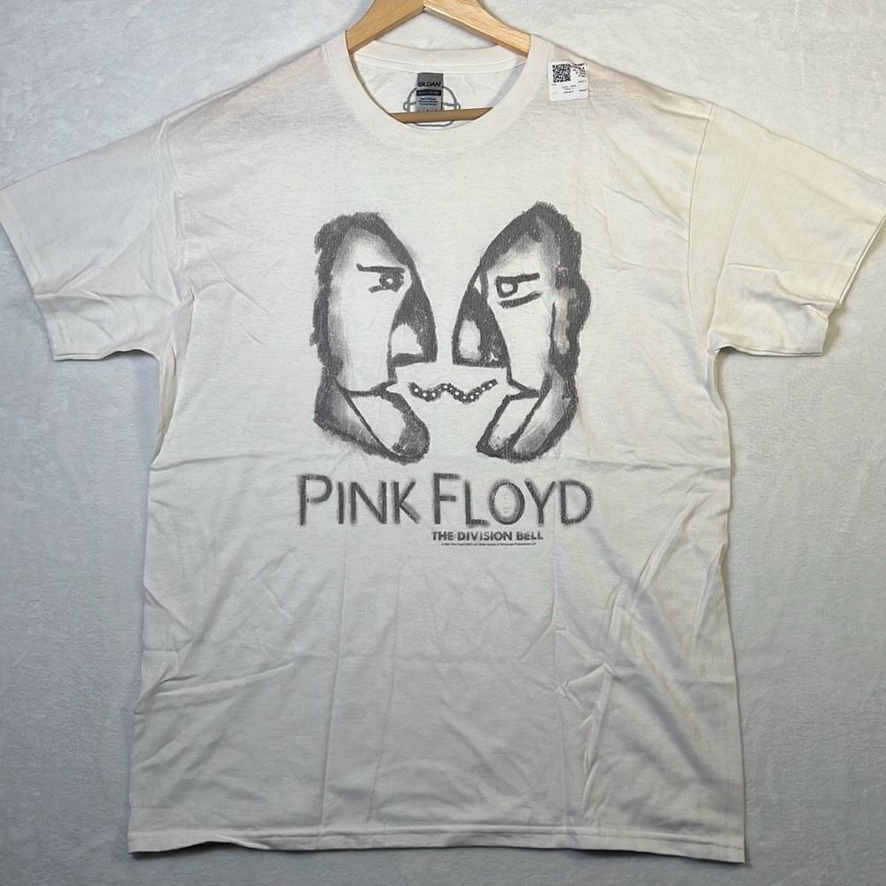 Pink Floyd the division bell band T-shirt NWOT-Men Large